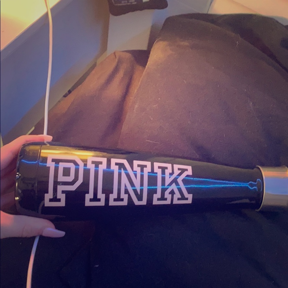 Victorious secret water bottle